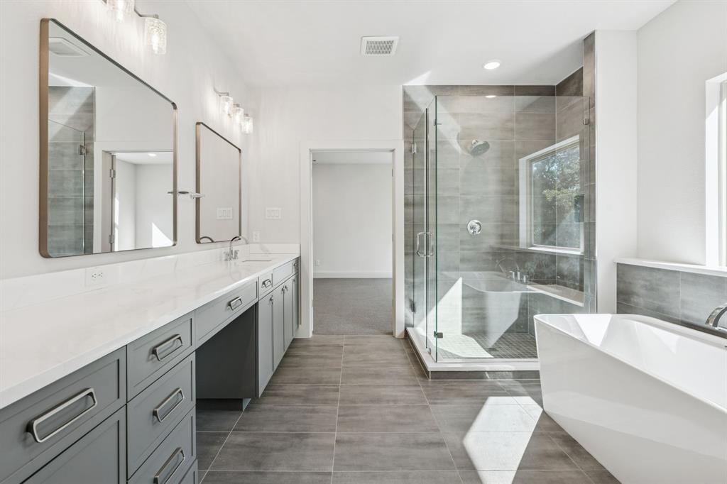 428 Waterscape Drive 1339 Property Photo 6