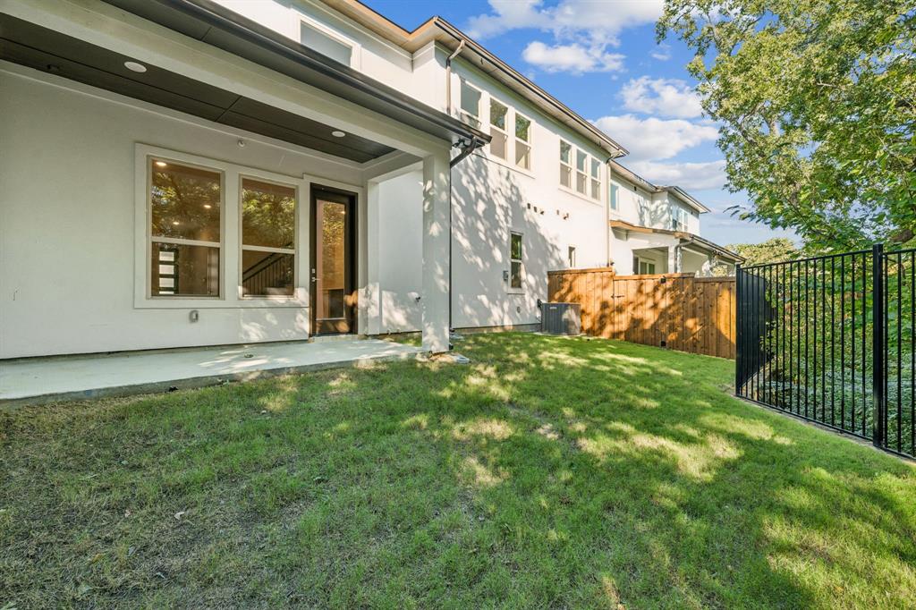 428 Waterscape Drive 1339 Property Photo 32