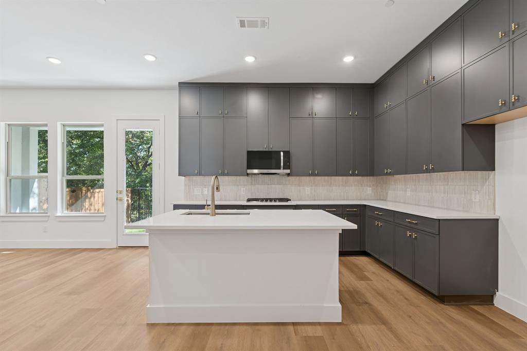 428 Waterscape Drive 1340 Property Photo 1