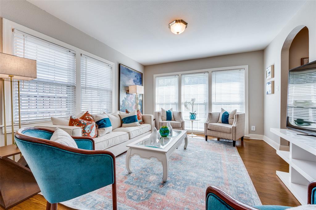 4519 Elsby Avenue Property Photo 1