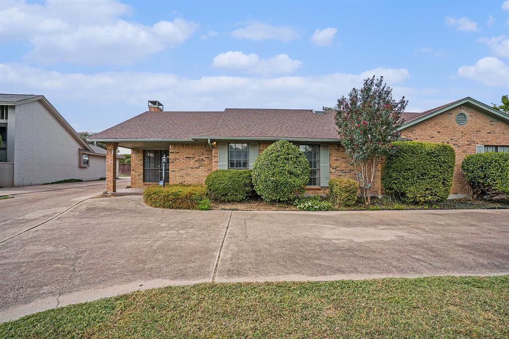 5118 Ledgestone Drive Property Photo 1