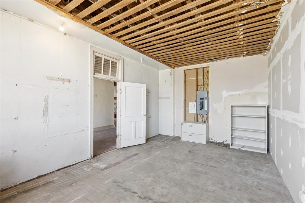 2591 Fm 1204 Property Photo 5