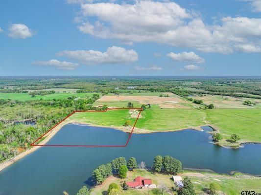 973 County Road 1604 Property Photo 10