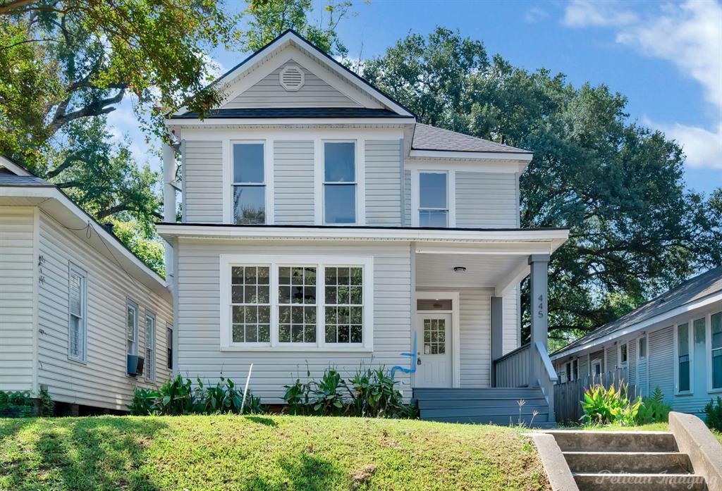 445 Boulevard Street Property Photo 1