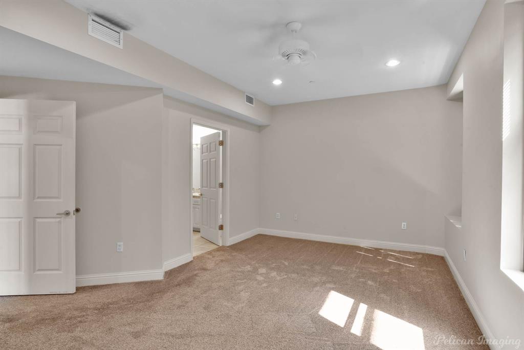 229 Milam Street 42 Property Photo 16