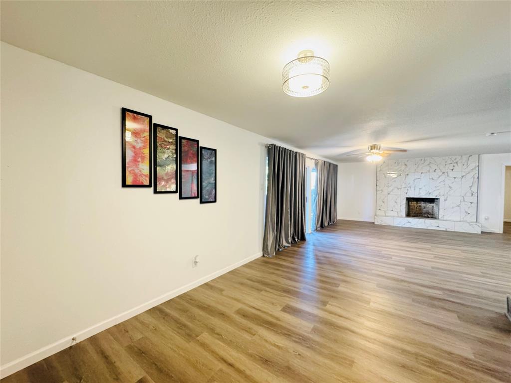 2118 Rock Creek Drive Property Photo 5