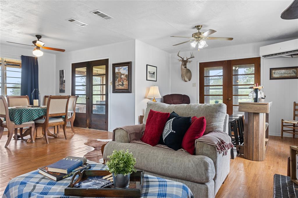 8520 Brewer Lane Property Photo 7