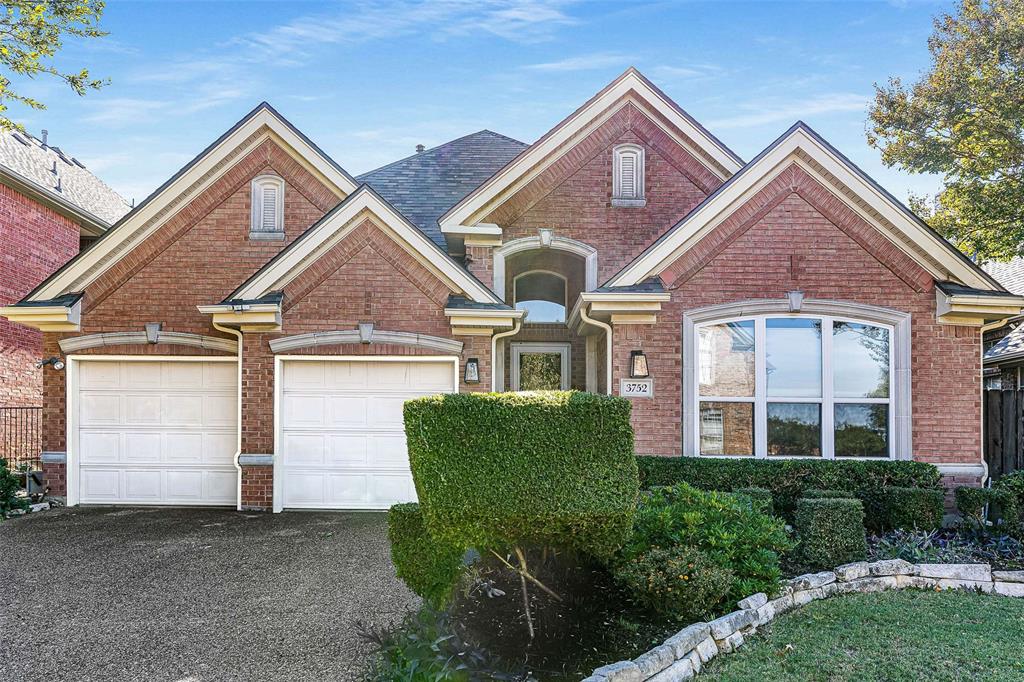 3752 Park Place Property Photo 1