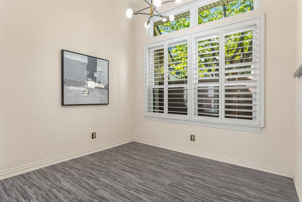 3752 Park Place Property Photo 12