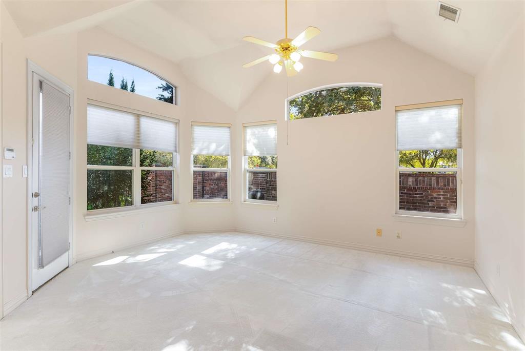 3752 Park Place Property Photo 15