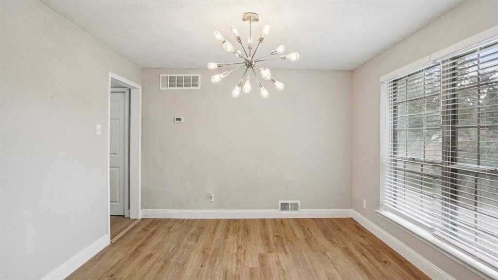 8036 Woodhue Circle Property Photo 12