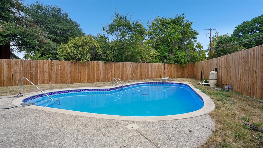 8036 Woodhue Circle Property Photo 29