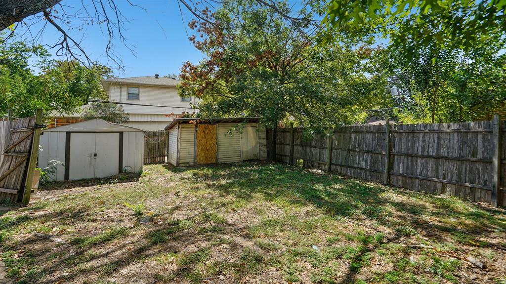 8036 Woodhue Circle Property Photo 32