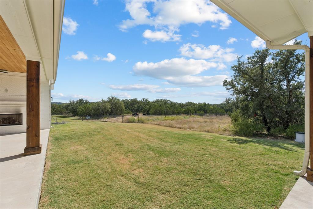 1208 Eagles Bluff Drive Property Photo 31