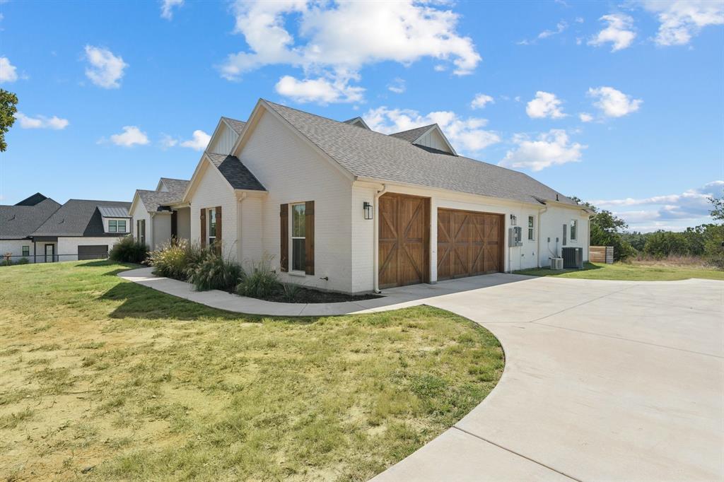 1208 Eagles Bluff Drive Property Photo 32