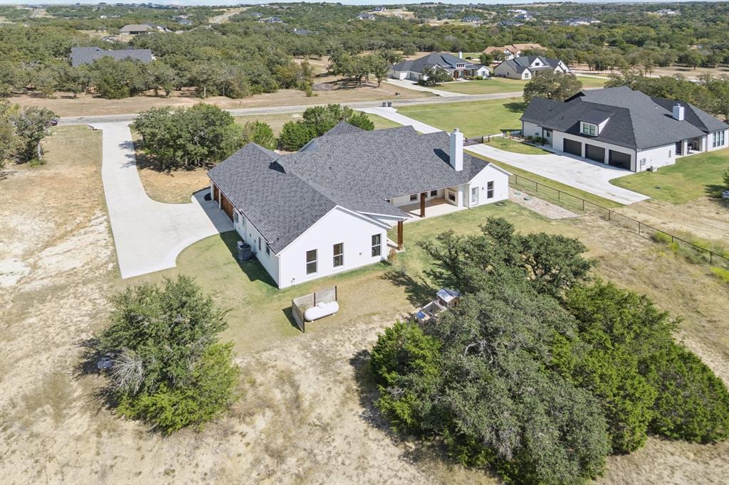 1208 Eagles Bluff Drive Property Photo 34
