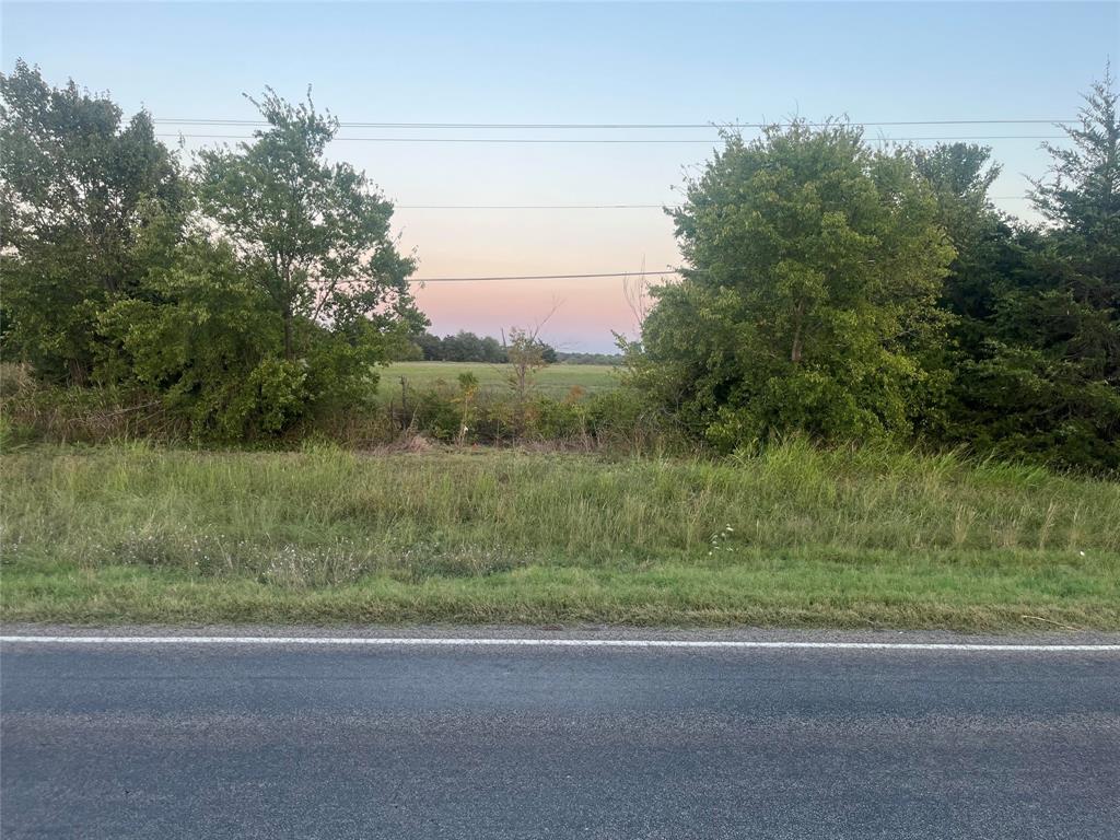 000 Fm 273 Property Photo 2
