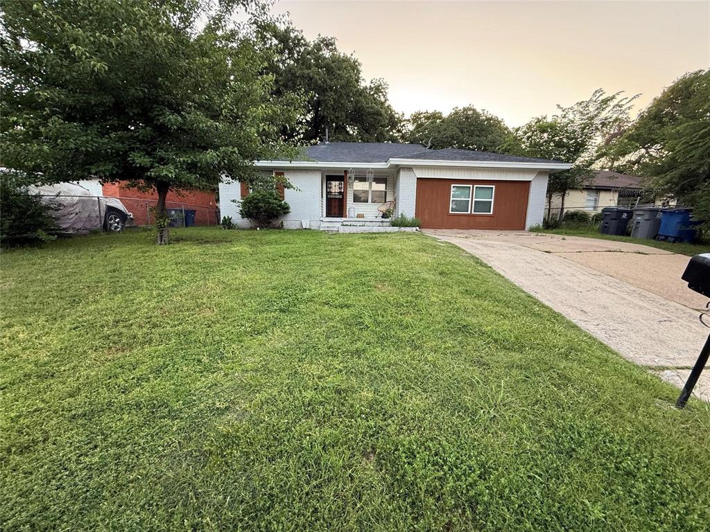 665 Cedarcliff Drive Property Photo 1