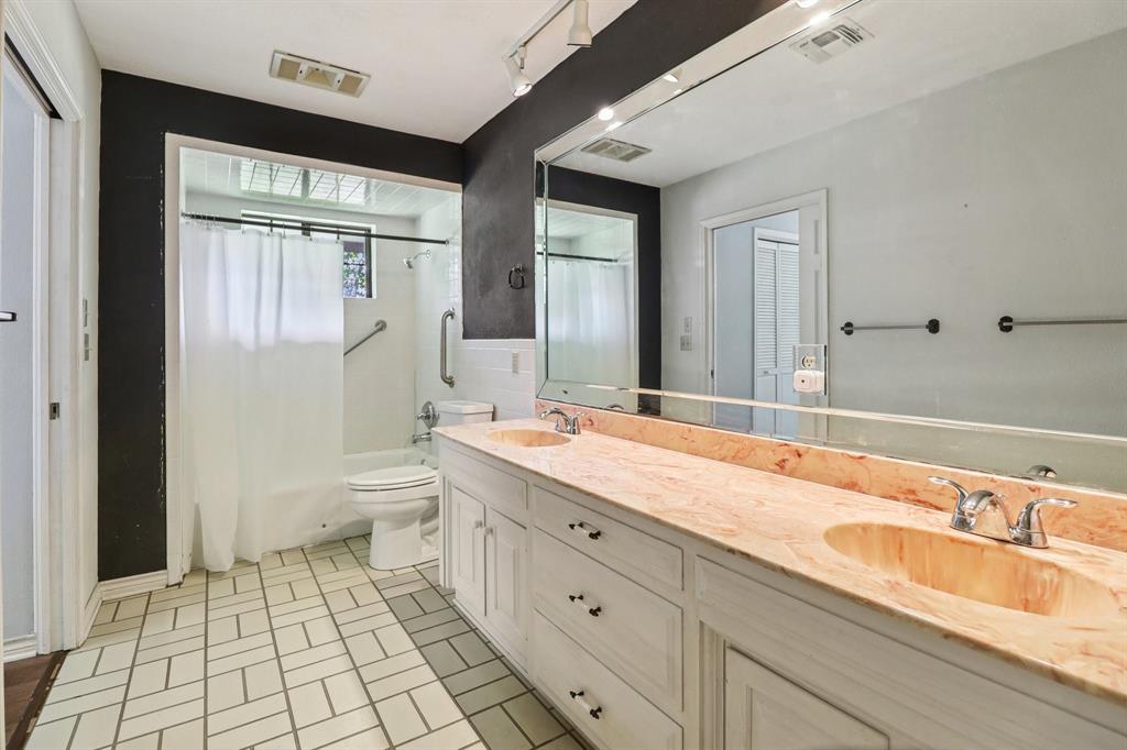 329 Lowell Road Property Photo 14