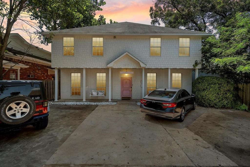 1915 S 7th Street Property Photo 1