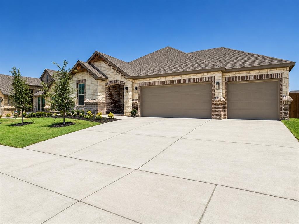 709 Bass Lake Lane Property Photo 1