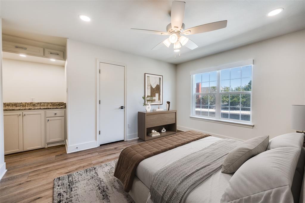 1257 Roaring Springs Road Property Photo 4