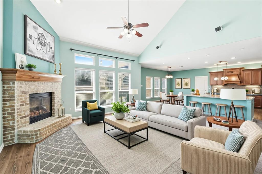 5608 English Oak Drive Property Photo 1