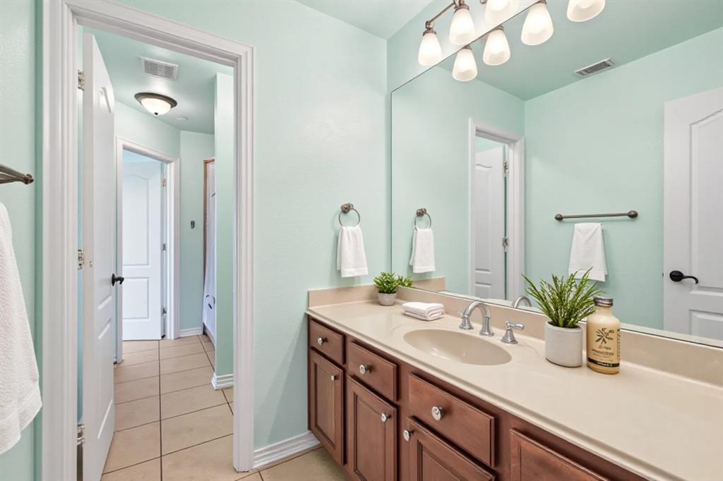 5608 English Oak Drive Property Photo 33
