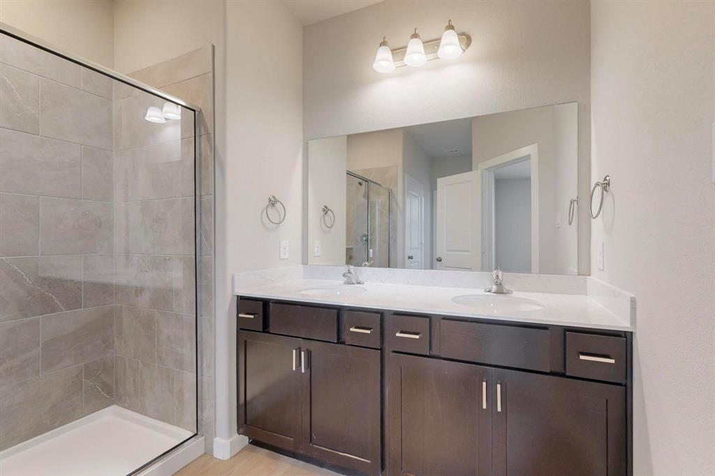 1828 Summer Aura Property Photo 15