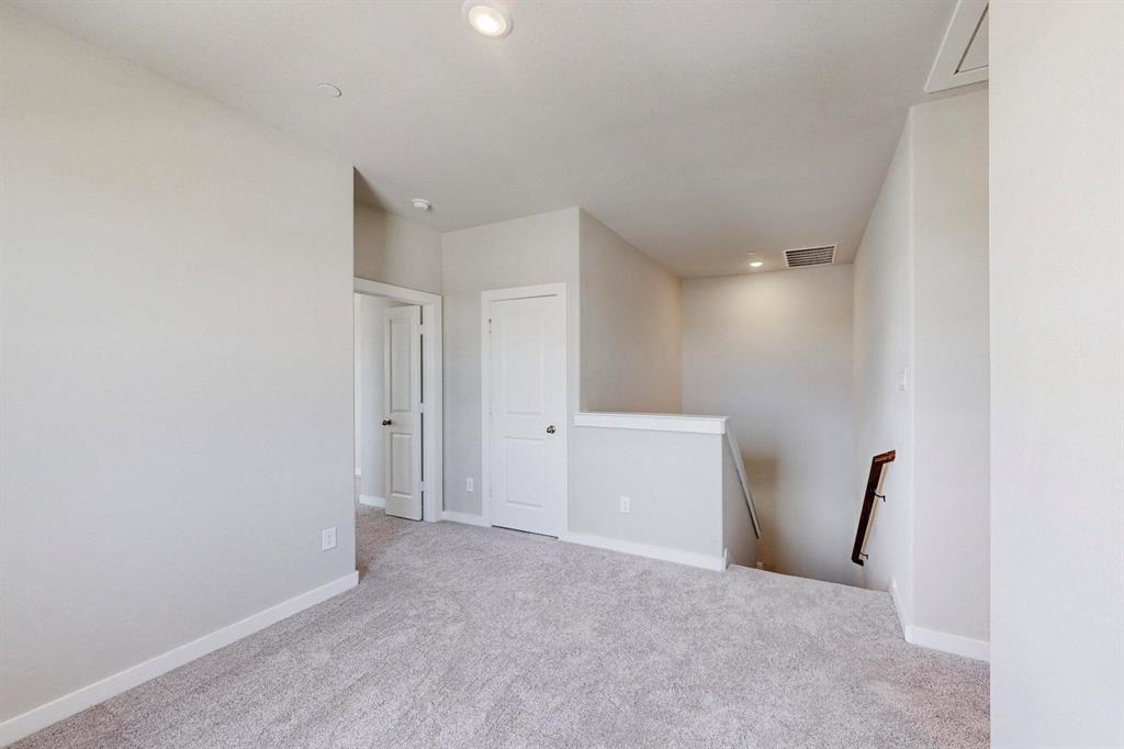 1828 Summer Aura Property Photo 16