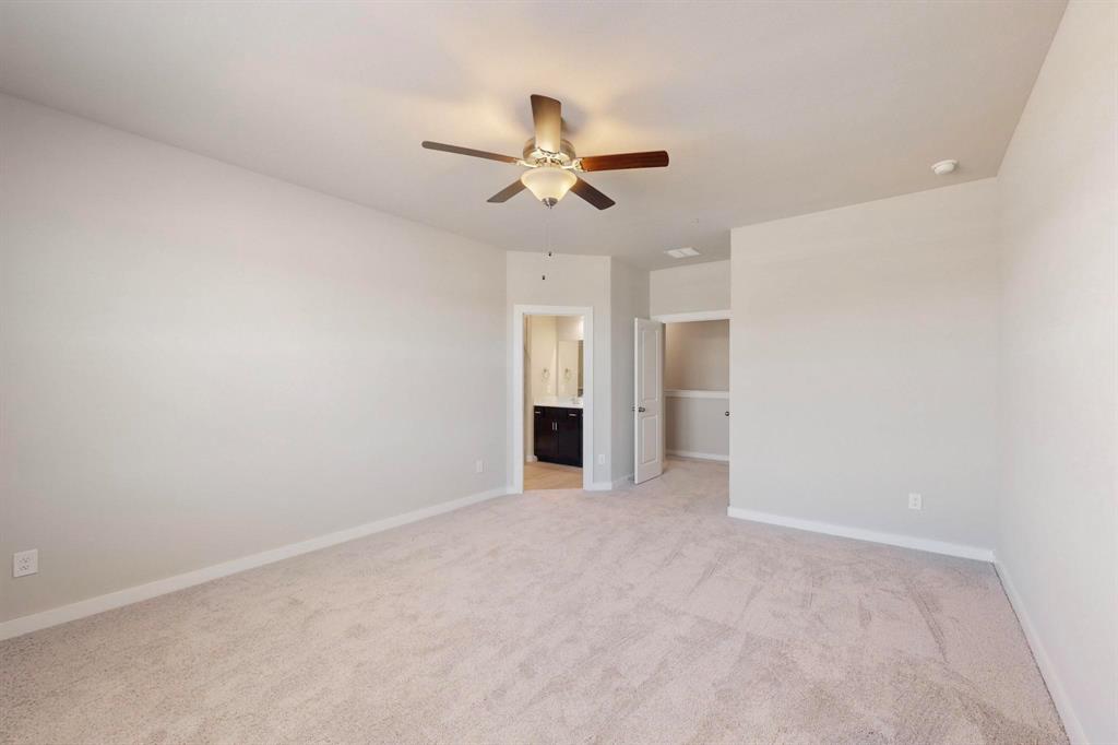1832 Summer Aura Property Photo 14