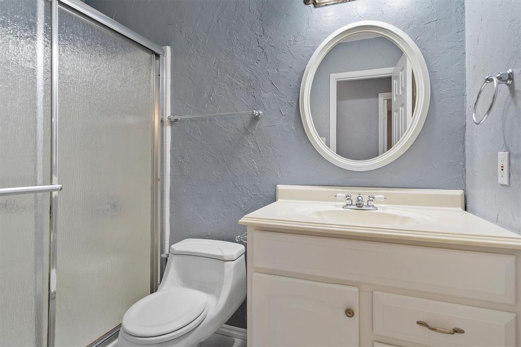 1719 Live Oak Lane Property Photo 36