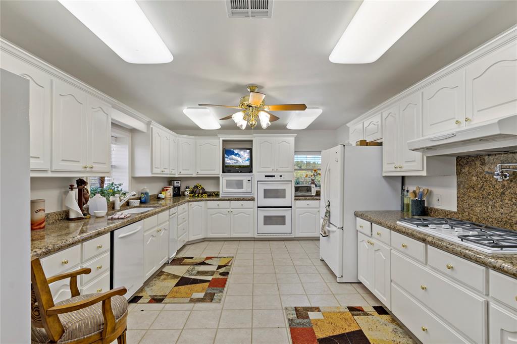 00 Fm 410 Property Photo 34