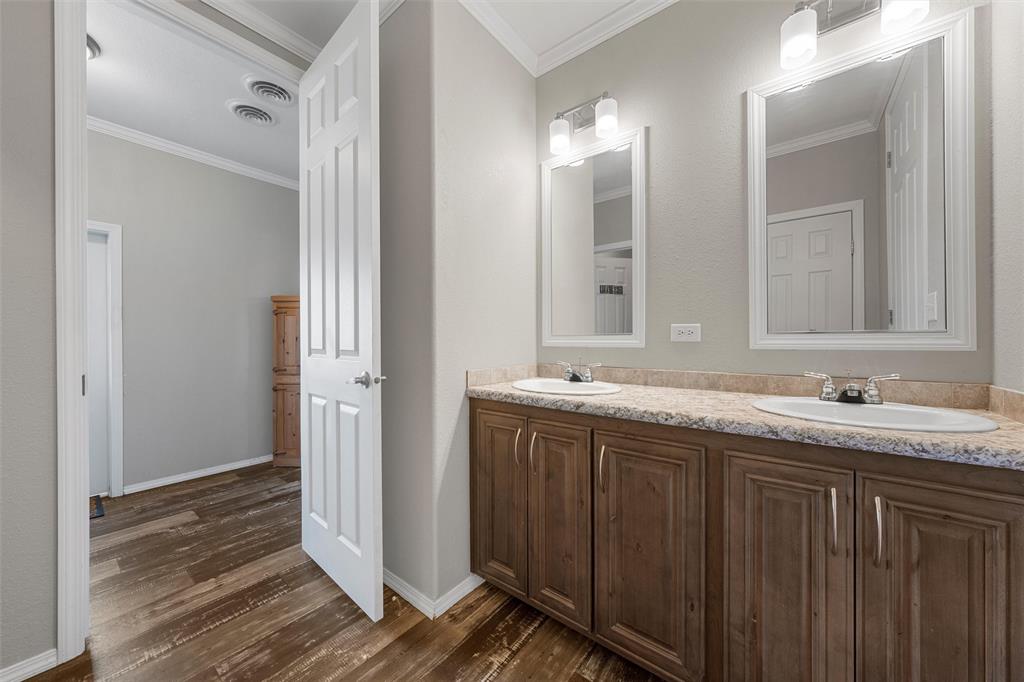 3449 Bluhm Road Property Photo 22