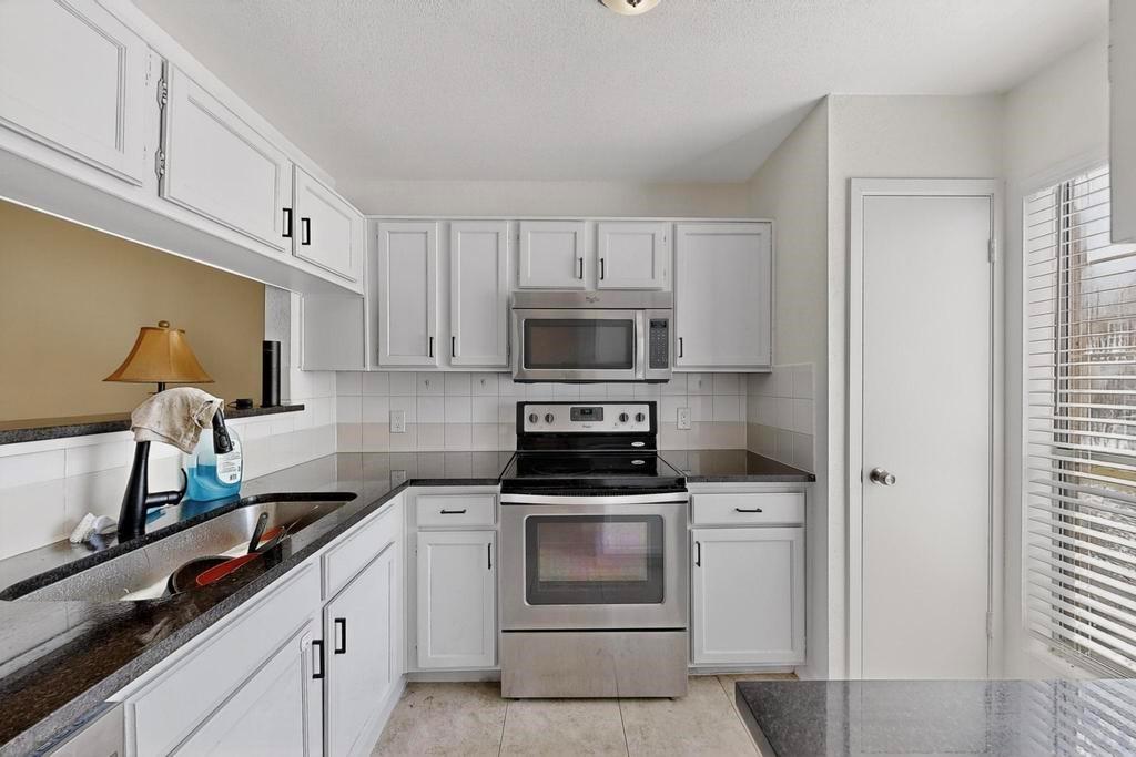 2500 E Park Boulevard U3 Property Photo 12