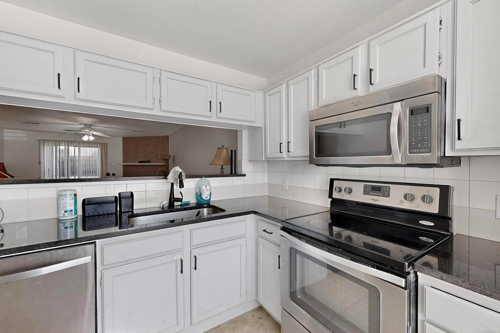 2500 E Park Boulevard U3 Property Photo 15