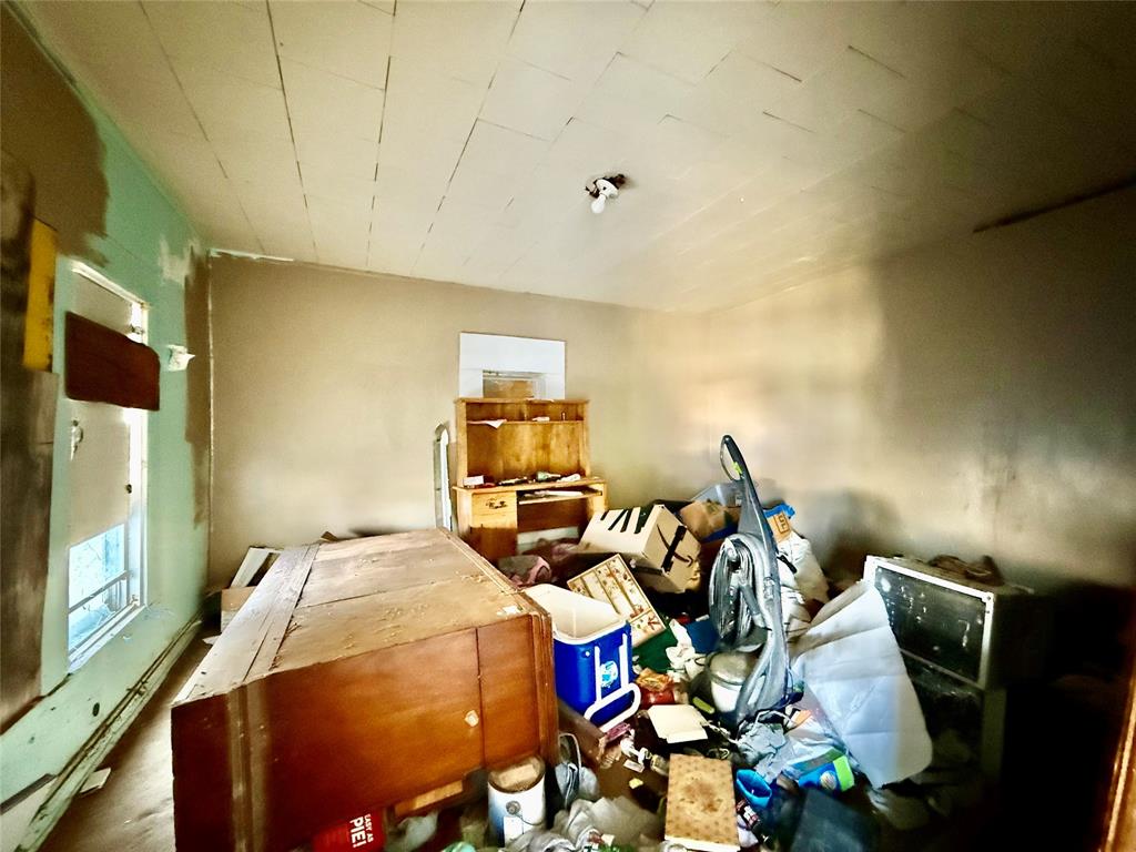 211 Cherry Street Property Photo 4