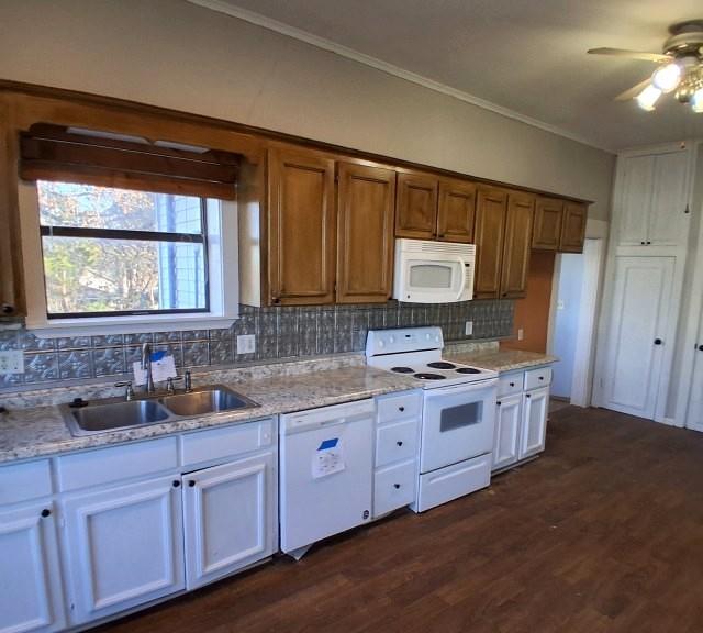 307 E Lowery Property Photo 4