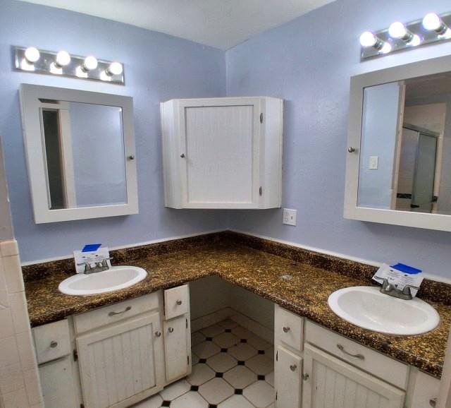 307 E Lowery Property Photo 11
