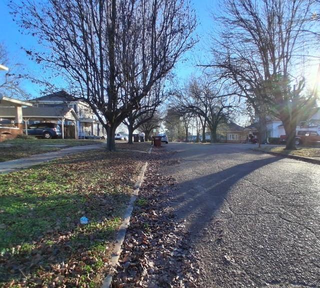 307 E Lowery Property Photo 22
