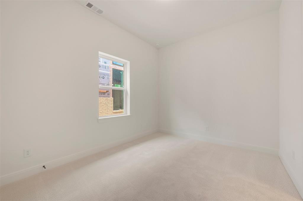 2801 Half Moon Way Property Photo 21