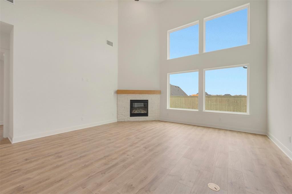 2801 Half Moon Way Property Photo 24