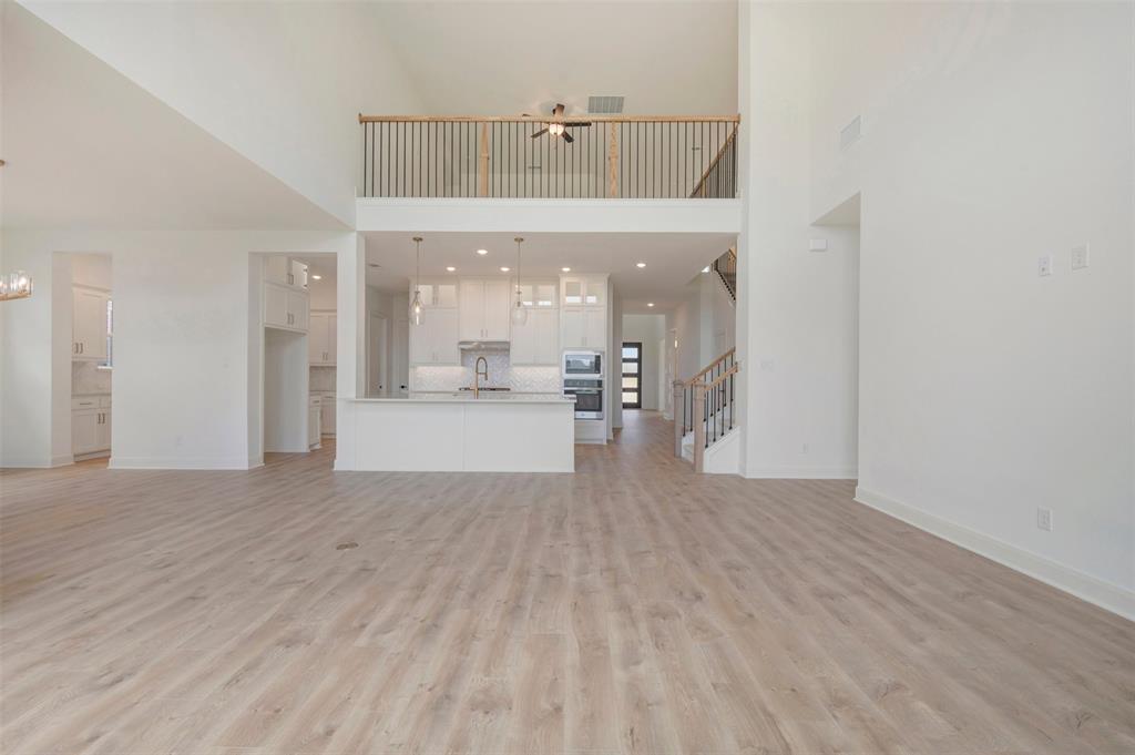 2801 Half Moon Way Property Photo 29