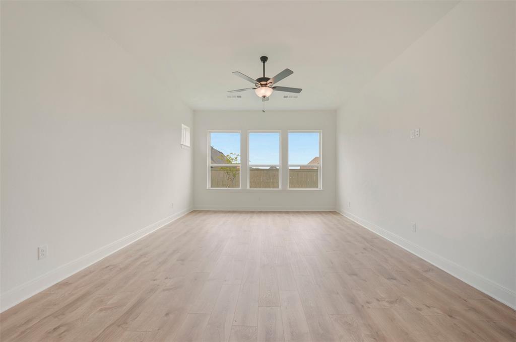 2801 Half Moon Way Property Photo 32