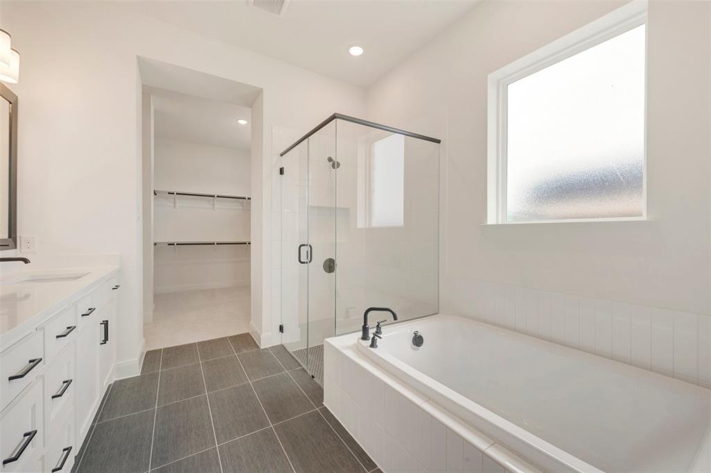2801 Half Moon Way Property Photo 36