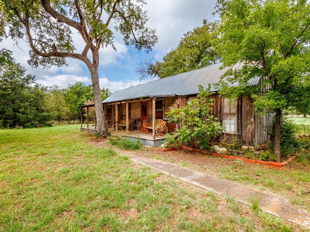 400 Old Comanche Property Photo 21