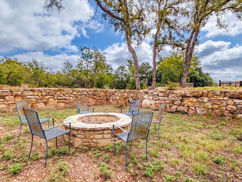 400 Old Comanche Property Photo 25