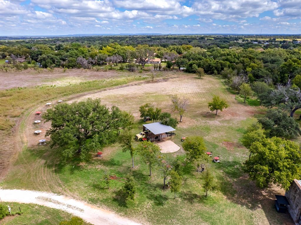 400 Old Comanche Property Photo 37