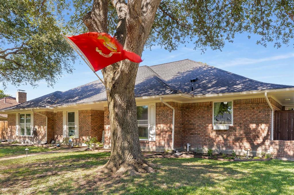 1008 Nottingham Drive Property Photo 1