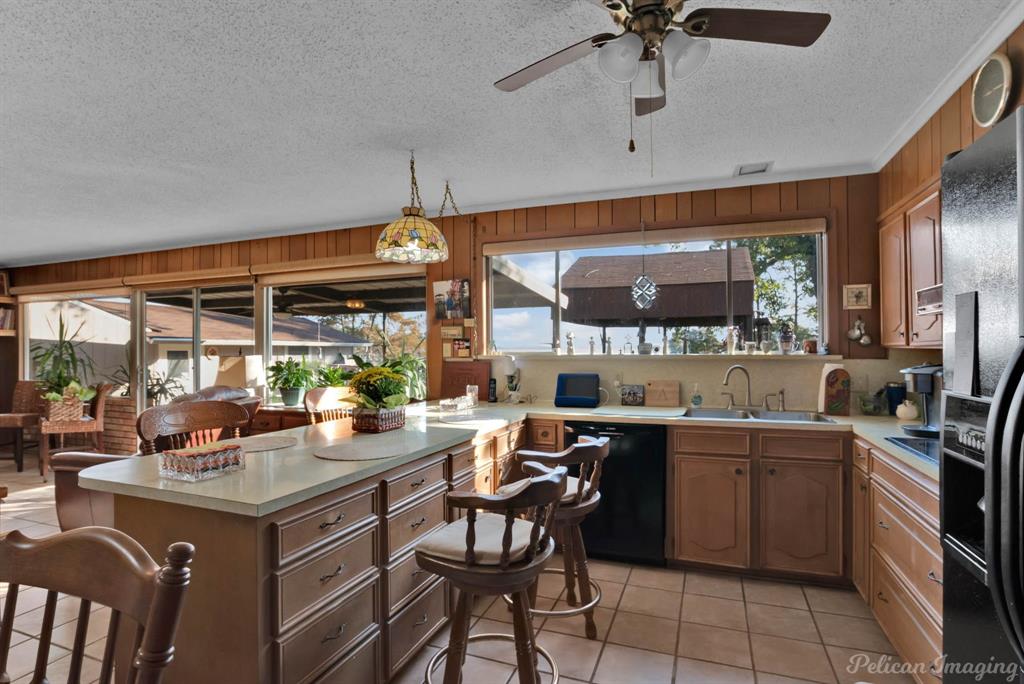 7206 S Lakeshore Drive Property Photo 13